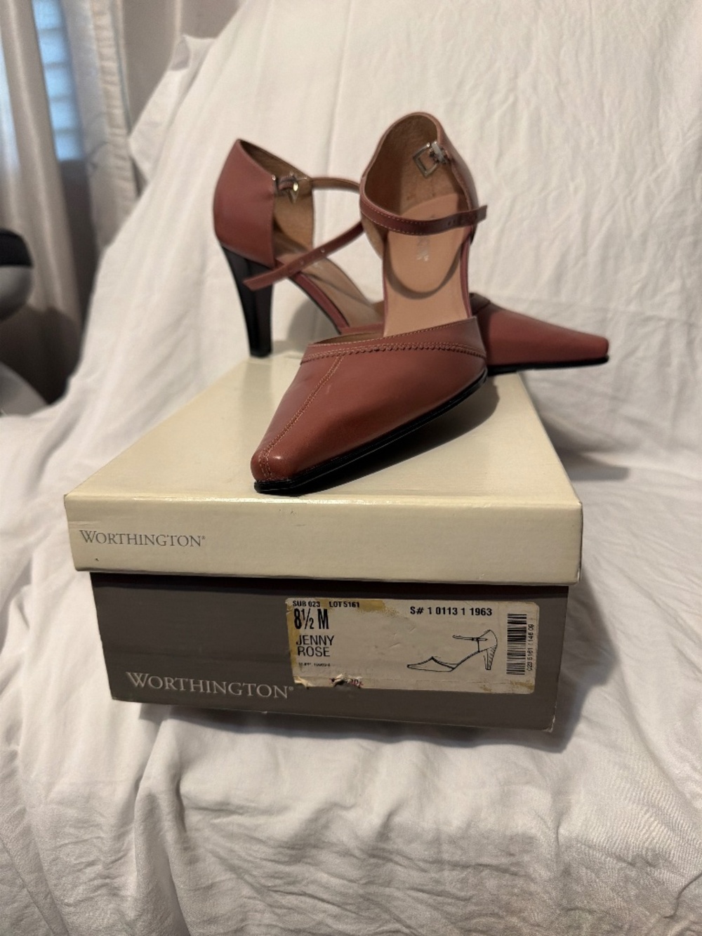 Leather Worthington heel size 8 1/2